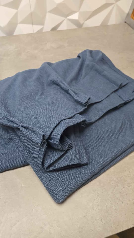 Navy Blue Pinch Pleated Curtain — 40 × 102 in, 1 Panel