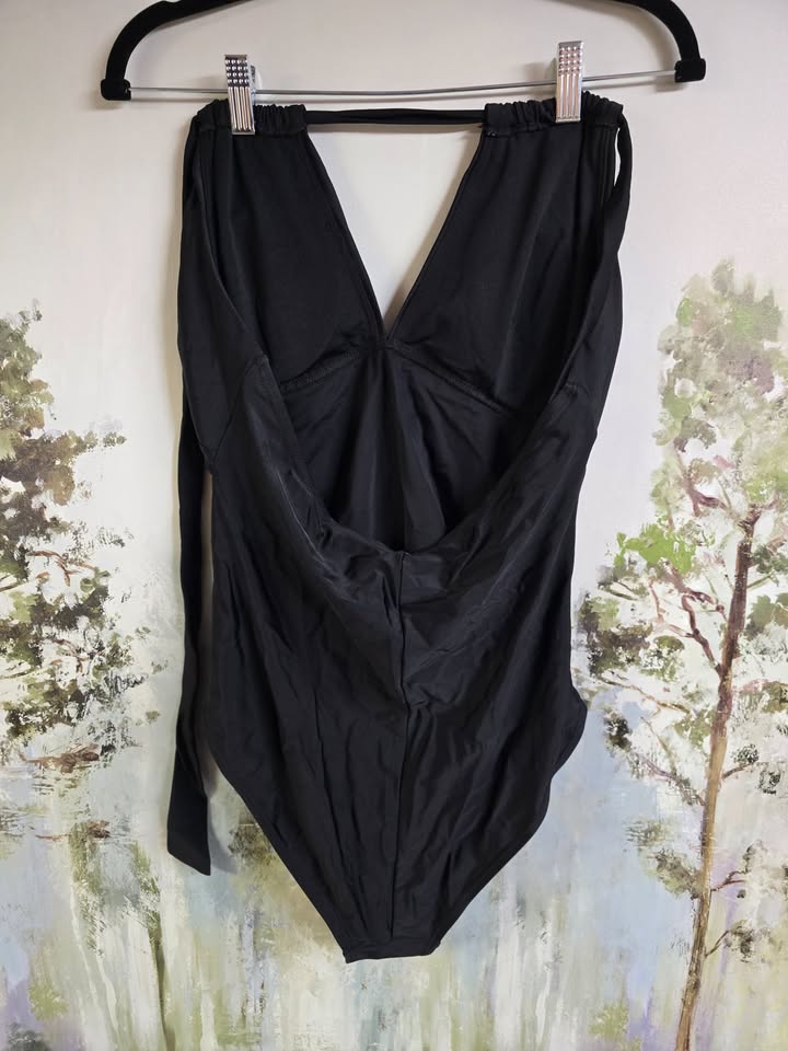 EastElegant Maternity Halter One-Piece Swimsuit – Black, Medium – New