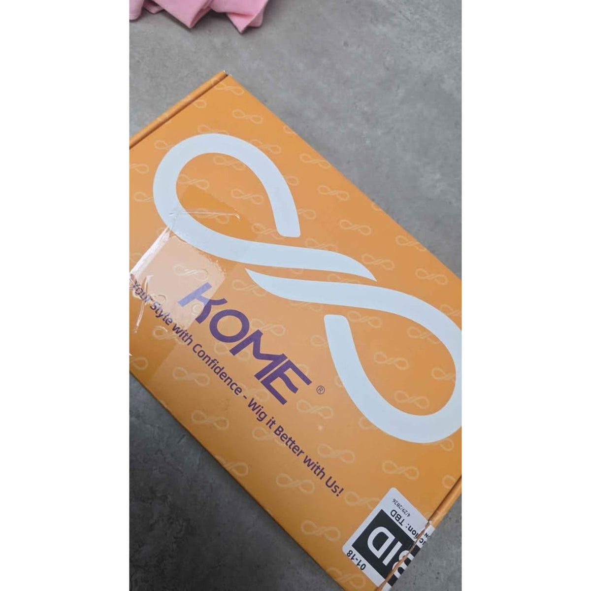 KOME 26-Inch Dirty Blonde Synthetic Lace Front Wig (Used)