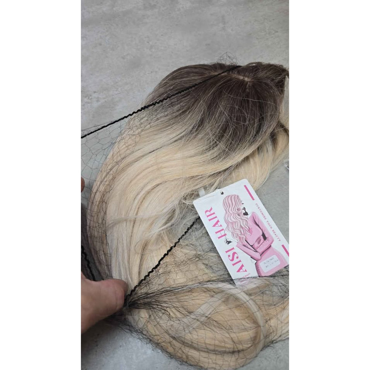 New AISI HAIR Biege Blonde Wig Bangs