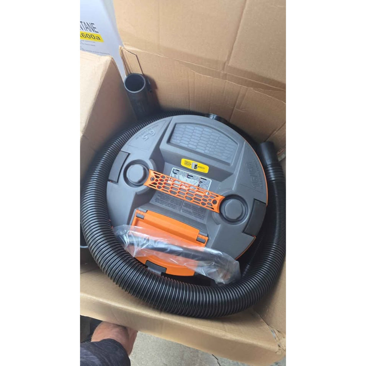 RIDGID MOB1600 16-Gallon 6.5 HP Wet/Dry Shop Vac with Detachable Blower — New
