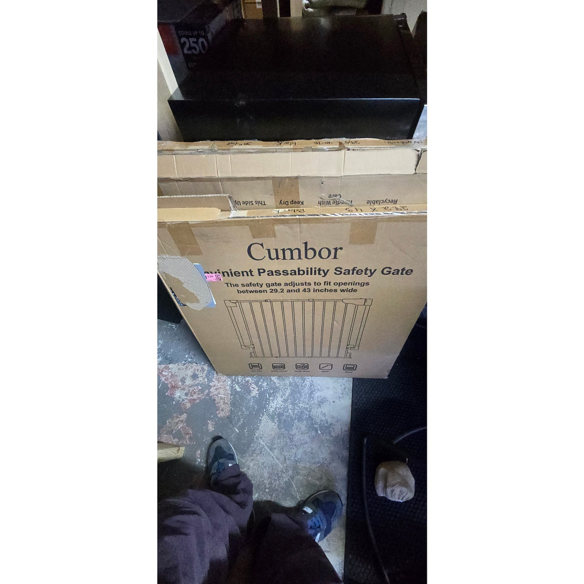 Cumbor Safety Gate – 30–46 in. – White