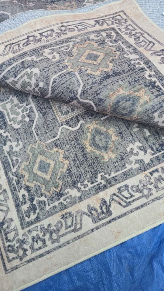 New 8 x 10 Area Rug Washable No Slip