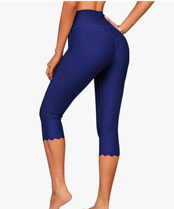 ATTRACO Women’s Swim Capri Leggings – Navy, Large – New with Tags