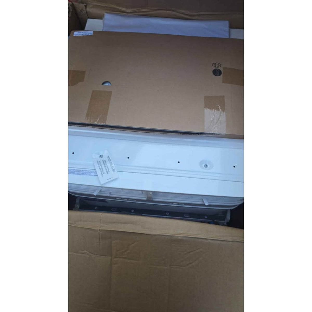 Frigidaire 24,000 BTU Air Conditioner, 220V, Wi-Fi